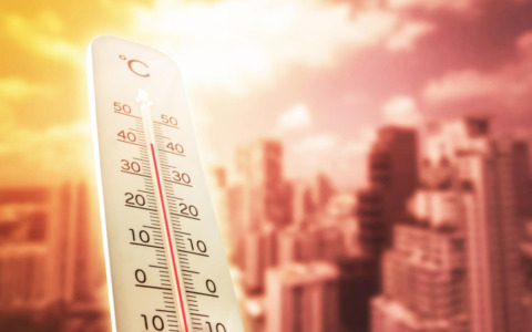 Climatizzare le aule scolastiche entro l’estate 2027