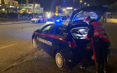 Arrestato 19enne dopo l’aggressione alla fidanzata