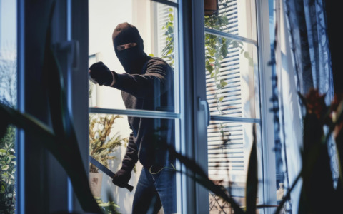 In Lombardia spariscono quasi tre veicoli al giorno