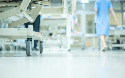 Sindacati contro l’esternalizzazione di ospedali in Brianza