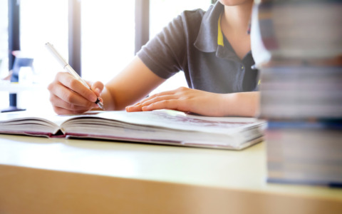 Aperte le candidature per la Schindler School: formazione gratuita per tecnici di ascensori
